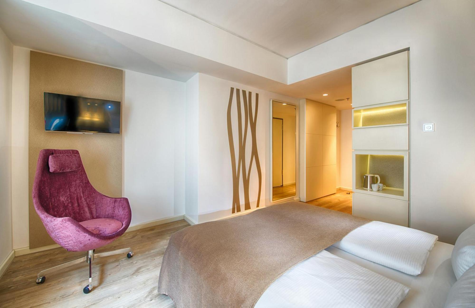 Surprise Room